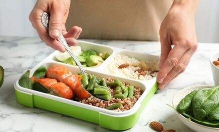 Diet correction for weight loss in the abdomen and sides
